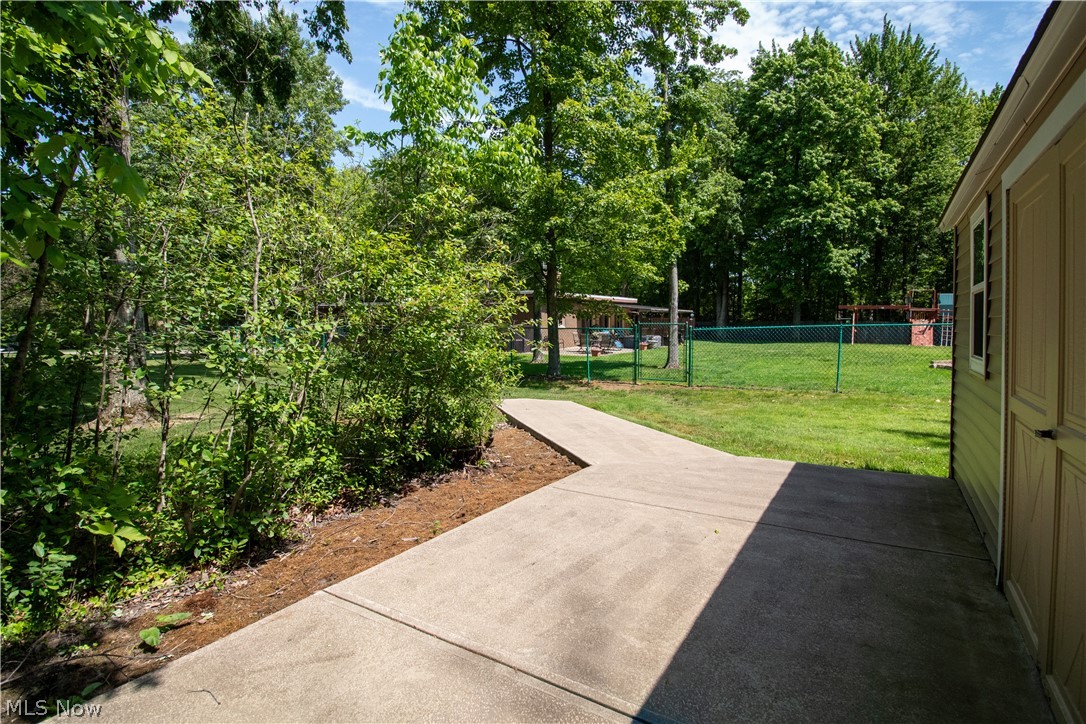 7308 Raccoon Hill Drive Kirtland OH 44094