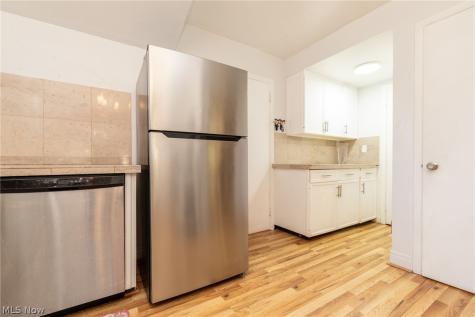 3129 Warrensville Center Road Shaker Heights OH 44122