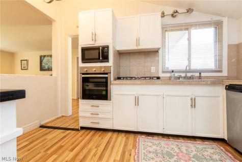 3129 Warrensville Center Road Shaker Heights OH 44122