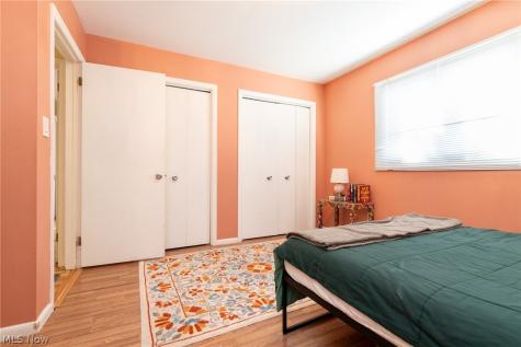 3129 Warrensville Center Road Shaker Heights OH 44122