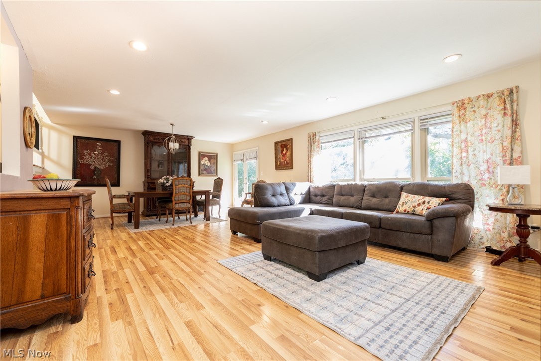3129 Warrensville Center Road Shaker Heights OH 44122