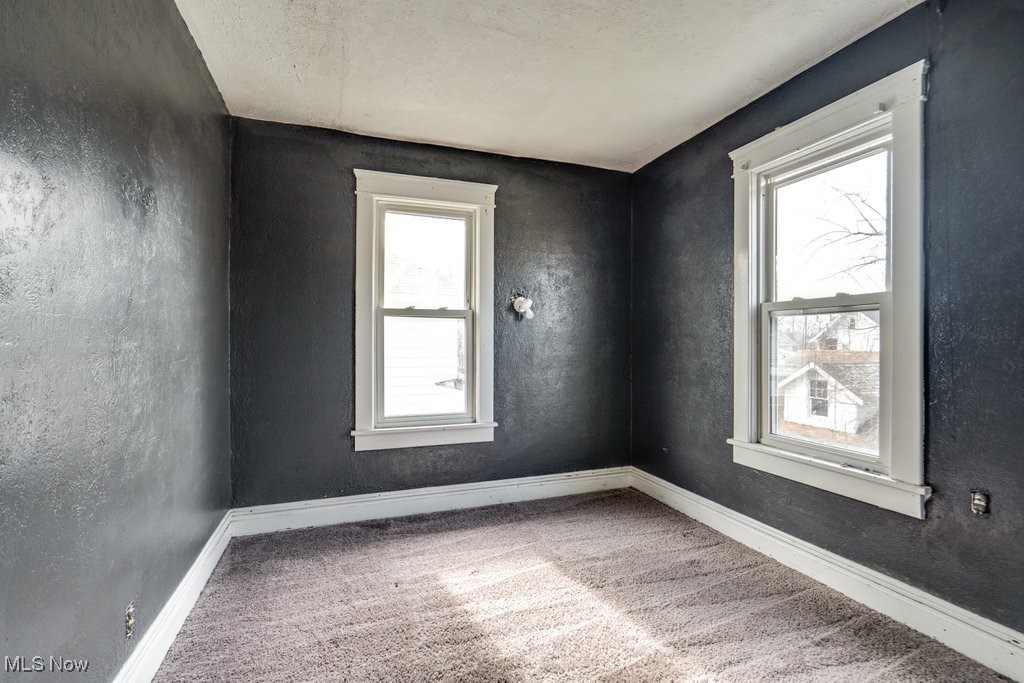 2194 22nd Street SW Akron OH 44314