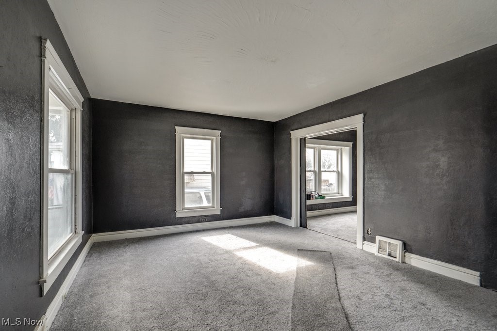 2194 22nd Street SW Akron OH 44314