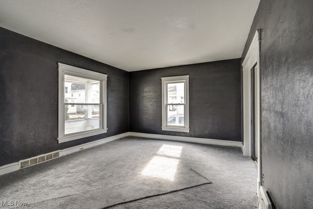 2194 22nd Street SW Akron OH 44314