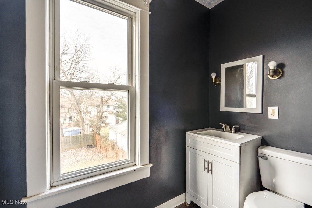 2194 22nd Street SW Akron OH 44314