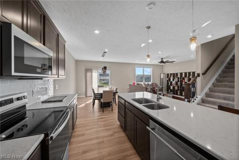 80 N Washburn Road Tallmadge OH 44278