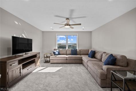 80 N Washburn Road Tallmadge OH 44278