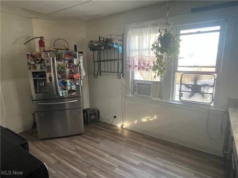 7409 Dearborn Avenue Cleveland OH 44102