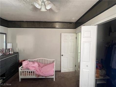 7409 Dearborn Avenue Cleveland OH 44102