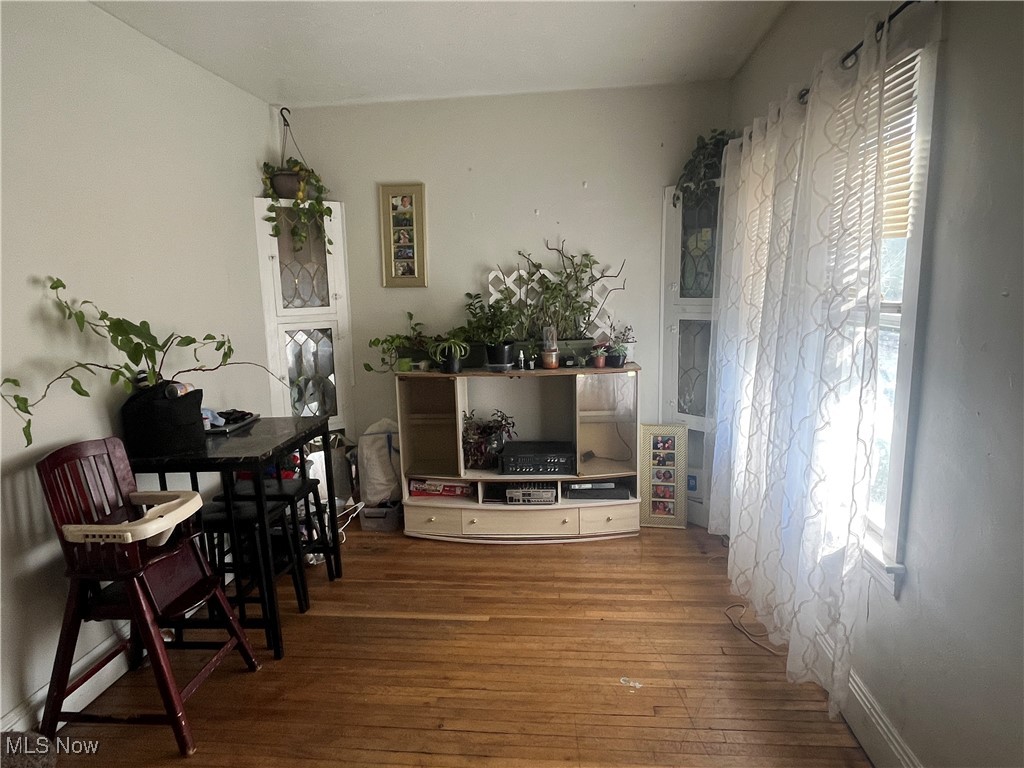 7409 Dearborn Avenue Cleveland OH 44102