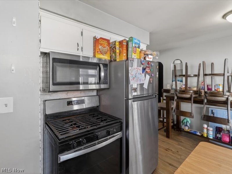 16241 Glenburn Avenue Maple Heights OH 44128