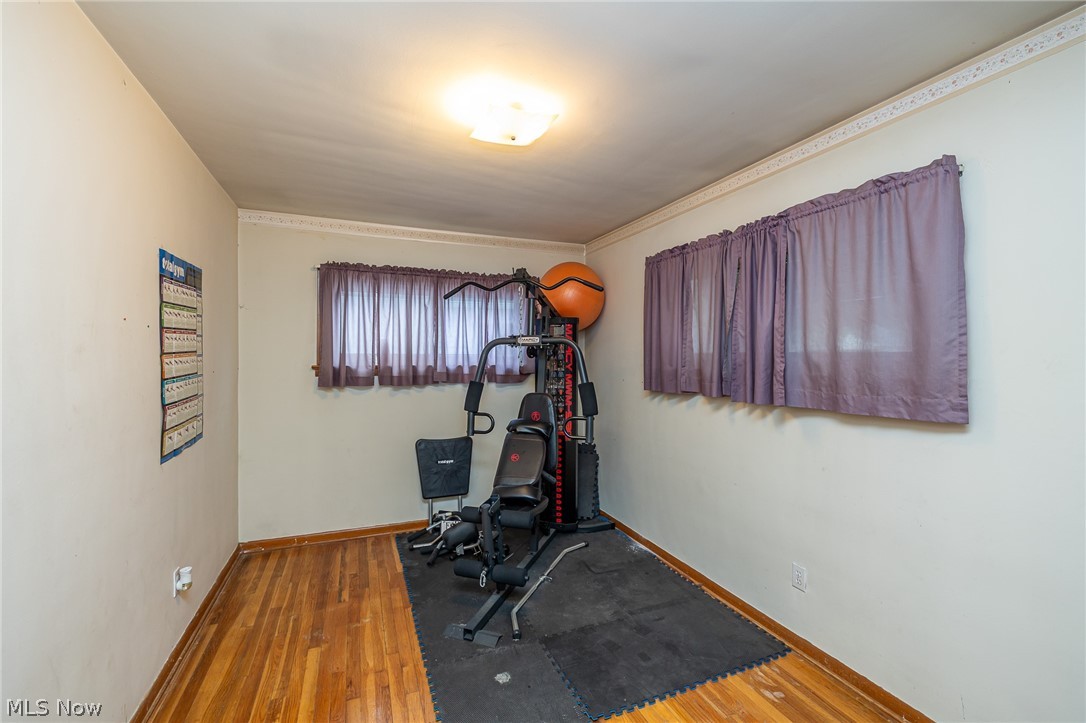 6833 Maplewood Road Parma Heights OH 44130