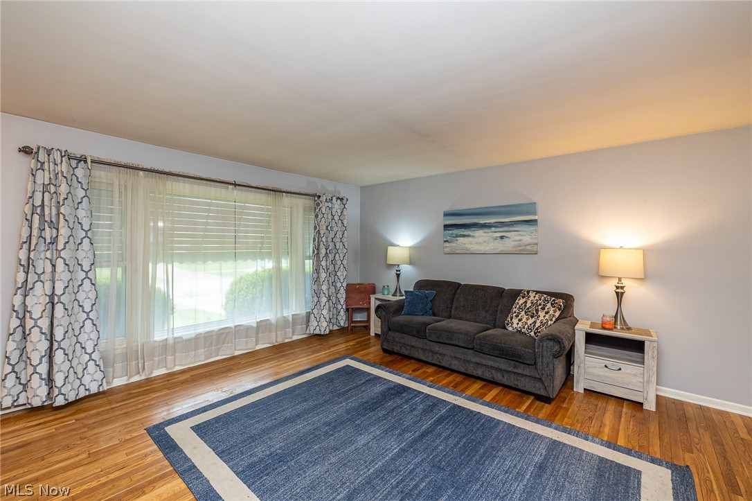 6833 Maplewood Road Parma Heights OH 44130