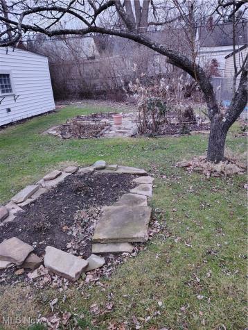 2619 Fortune Avenue Parma OH 44134