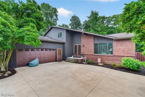 9961 Cedarwood Drive North Royalton OH 44133