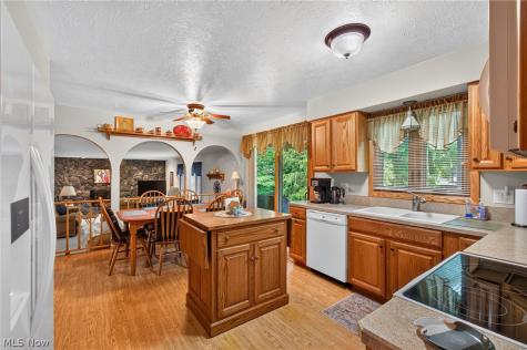 9961 Cedarwood Drive North Royalton OH 44133