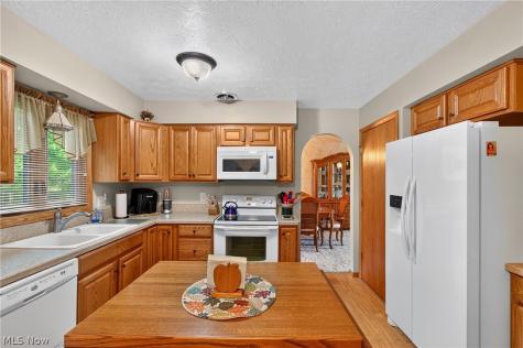 9961 Cedarwood Drive North Royalton OH 44133