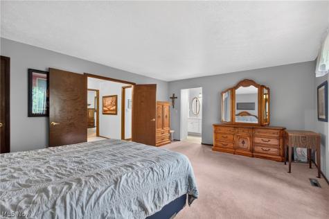 9961 Cedarwood Drive North Royalton OH 44133