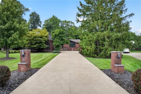 9961 Cedarwood Drive North Royalton OH 44133