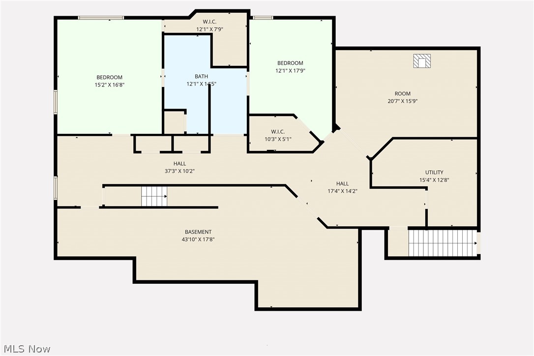 535 E Caston Road Green OH 44685