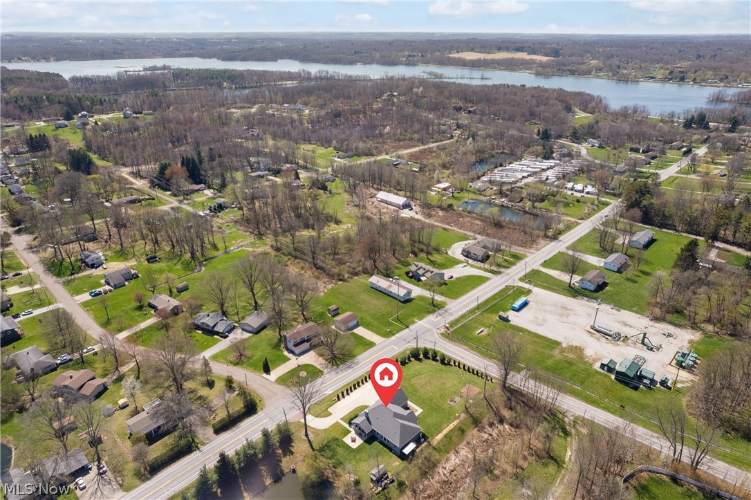 535 E Caston Road Green OH 44685