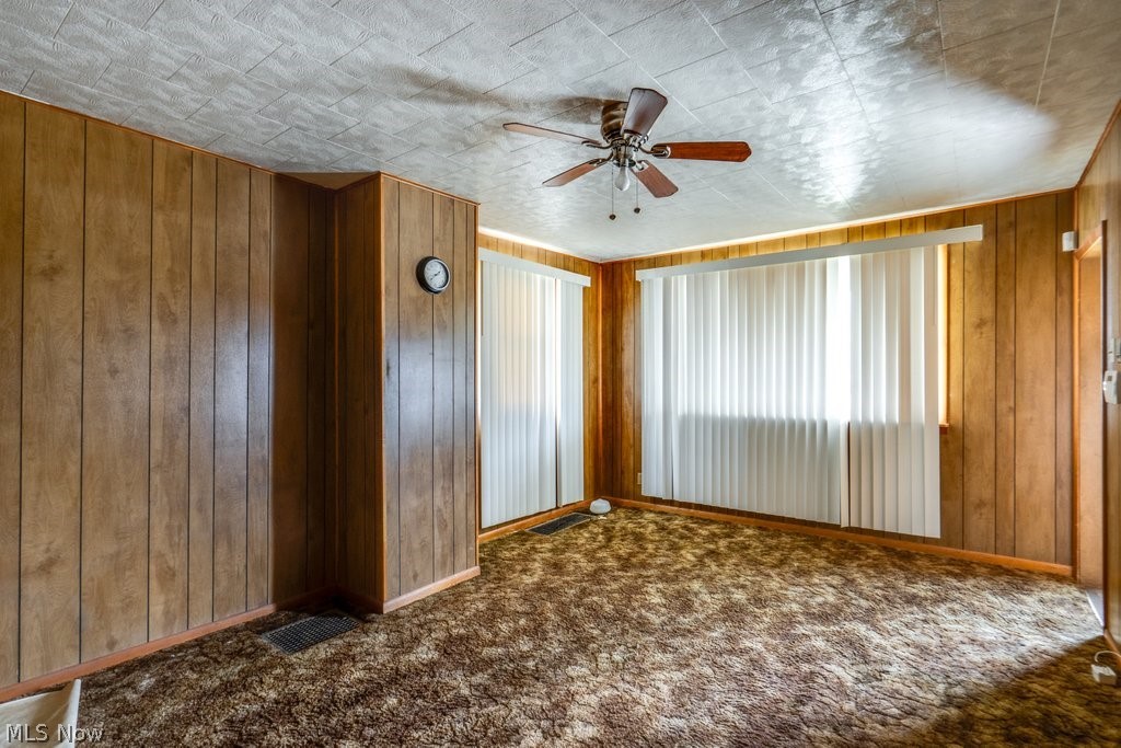 1031 Pike Street Alliance OH 44601