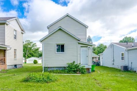 1031 Pike Street Alliance OH 44601