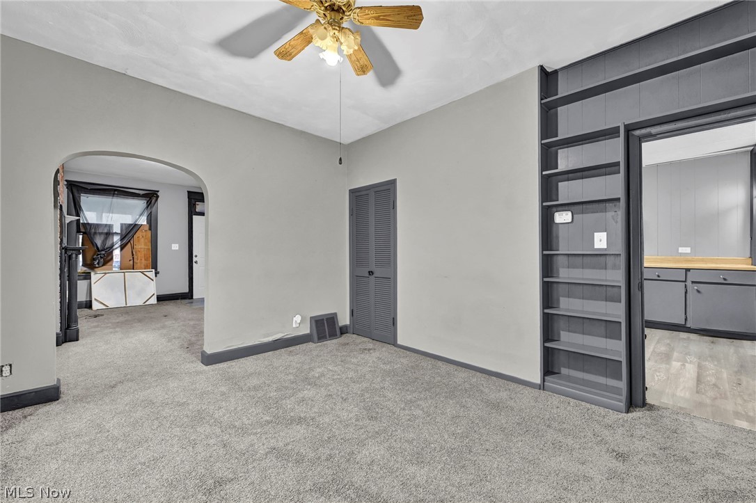 2129 E 30th Street Lorain OH 44055