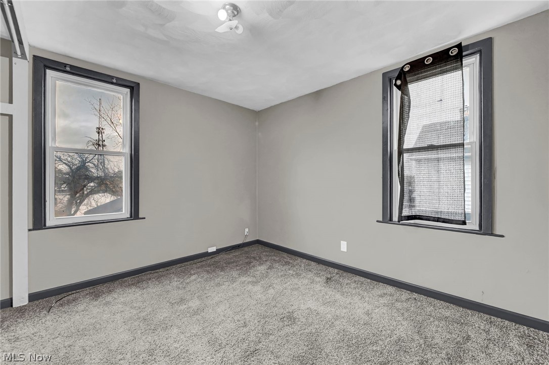 2129 E 30th Street Lorain OH 44055