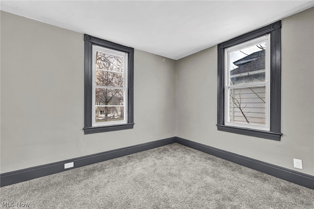 2129 E 30th Street Lorain OH 44055