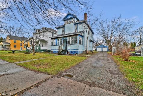 2129 E 30th Street Lorain OH 44055