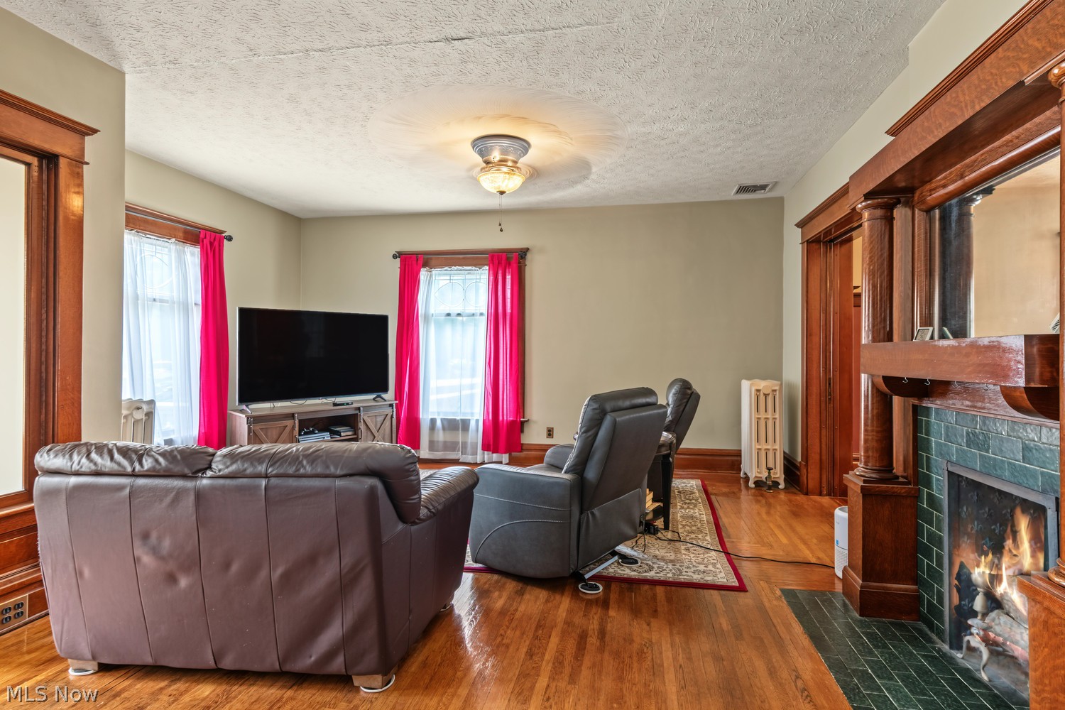352 High Street Wadsworth OH 44281