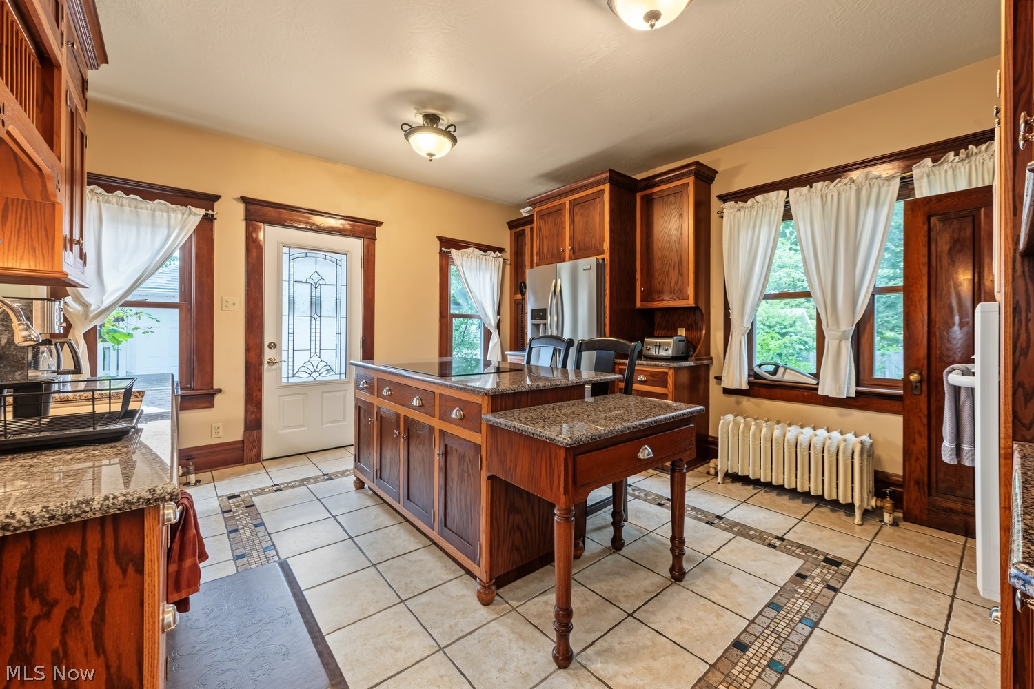 352 High Street Wadsworth OH 44281