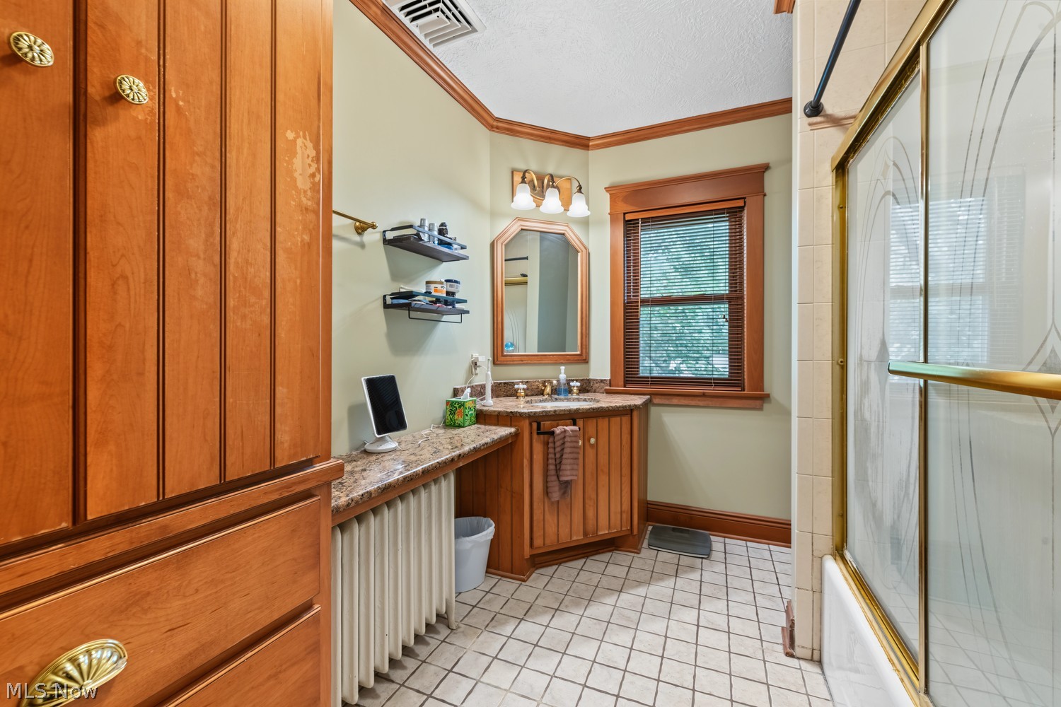 352 High Street Wadsworth OH 44281