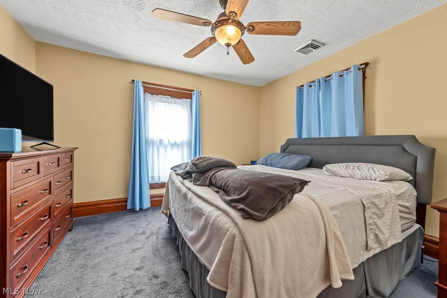 352 High Street Wadsworth OH 44281