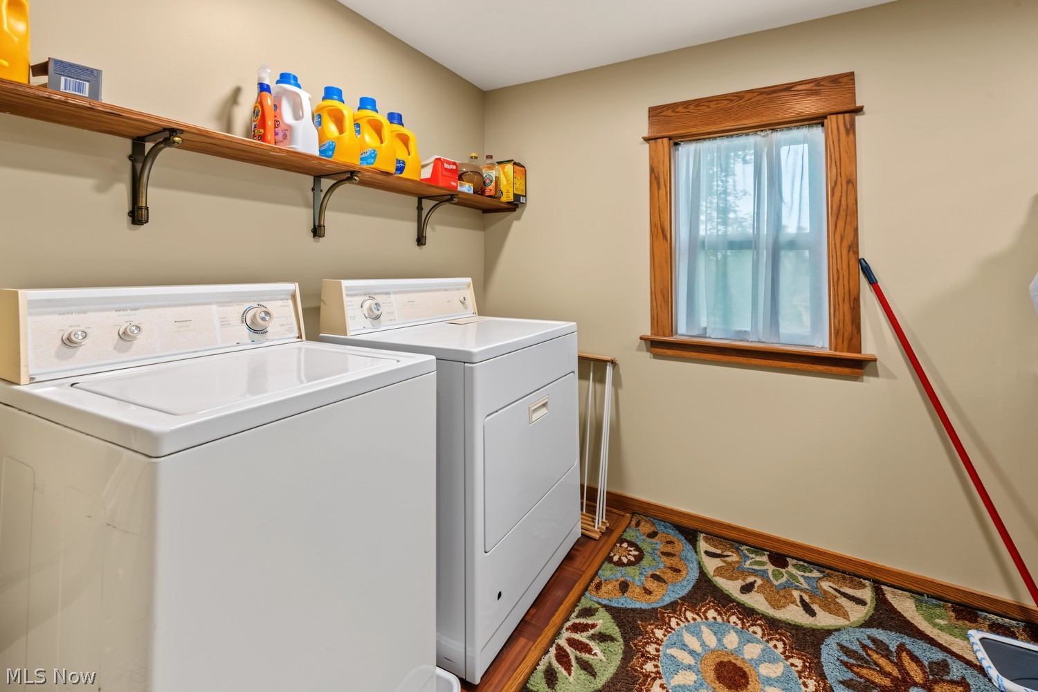 352 High Street Wadsworth OH 44281
