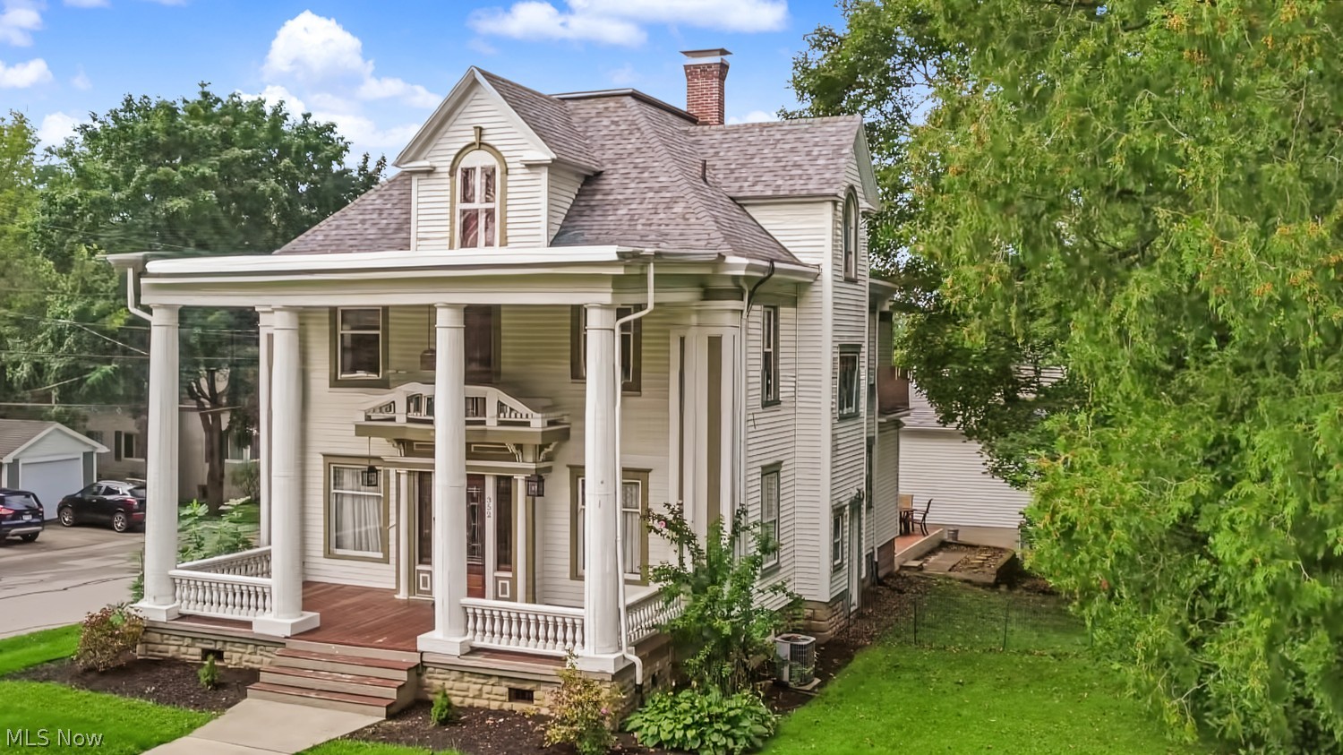 352 High Street Wadsworth OH 44281