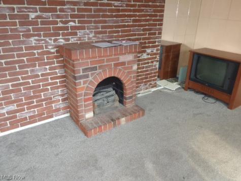 6292 Smith Road Brook Park OH 44142