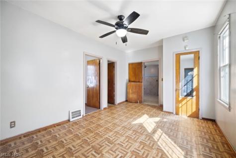 3309 W 32 Street Cleveland OH 44109