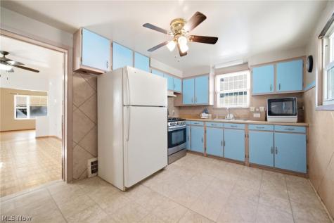 3309 W 32 Street Cleveland OH 44109