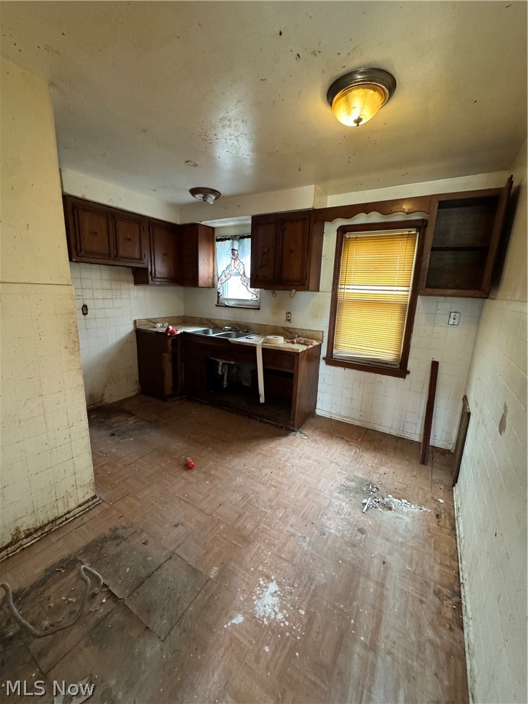 9809 Marah Avenue Cleveland OH 44104