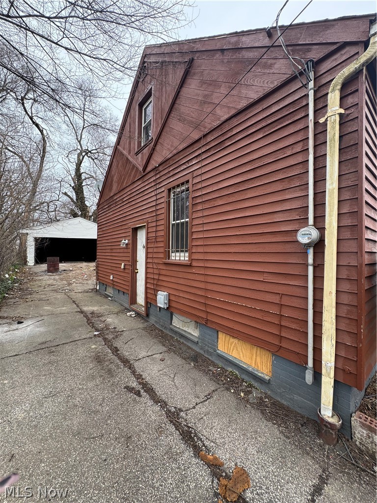 9809 Marah Avenue Cleveland OH 44104