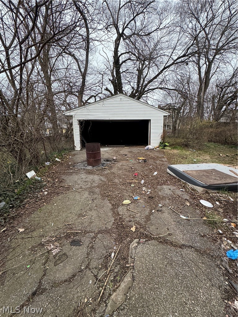 9809 Marah Avenue Cleveland OH 44104