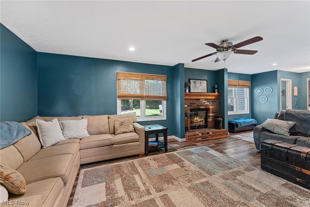 7391 Hidden Glen Drive Amherst OH 44001
