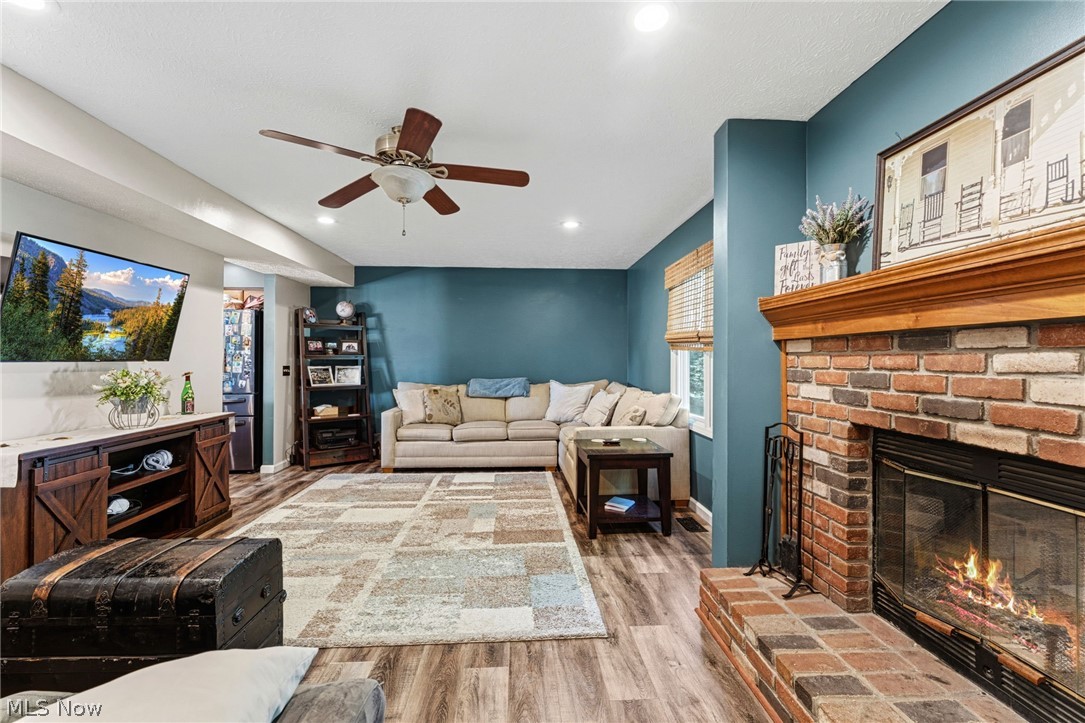 7391 Hidden Glen Drive Amherst OH 44001