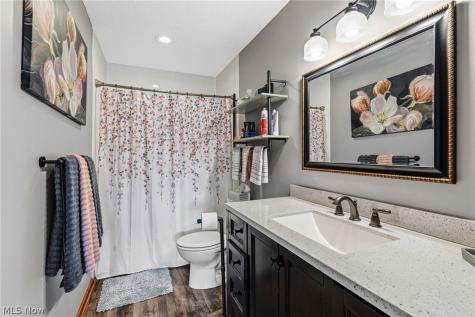 7391 Hidden Glen Drive Amherst OH 44001