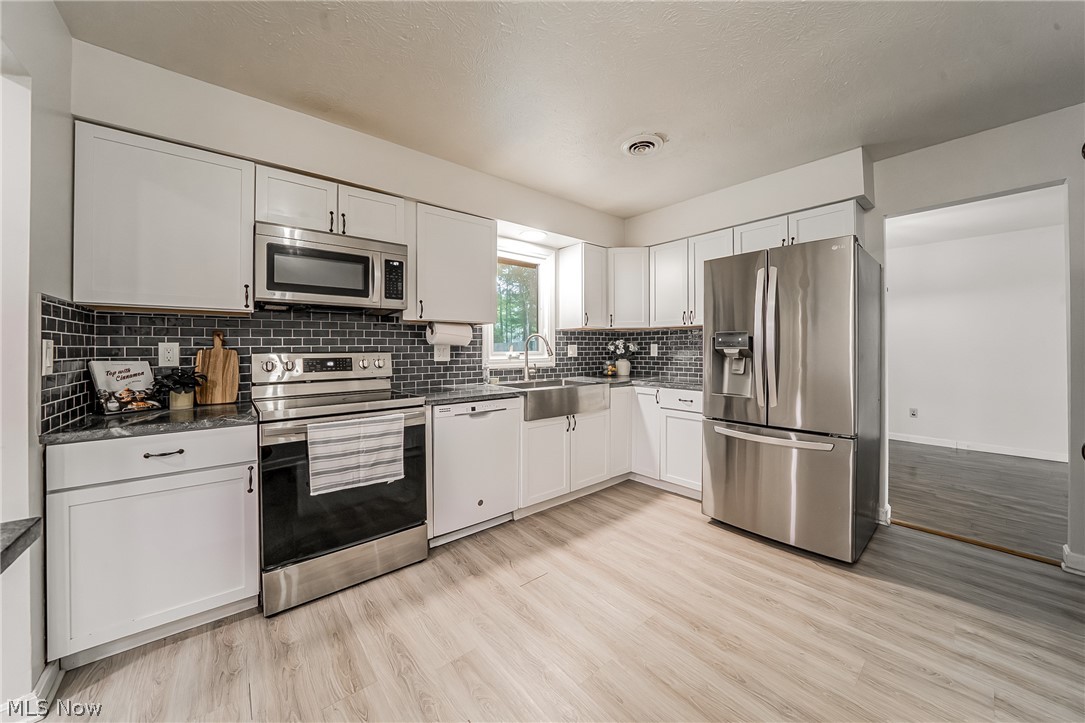 421 Armour Road Avon Lake OH 44012