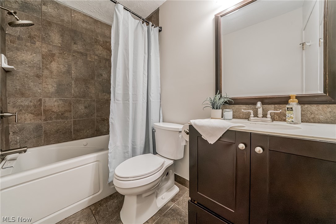 421 Armour Road Avon Lake OH 44012