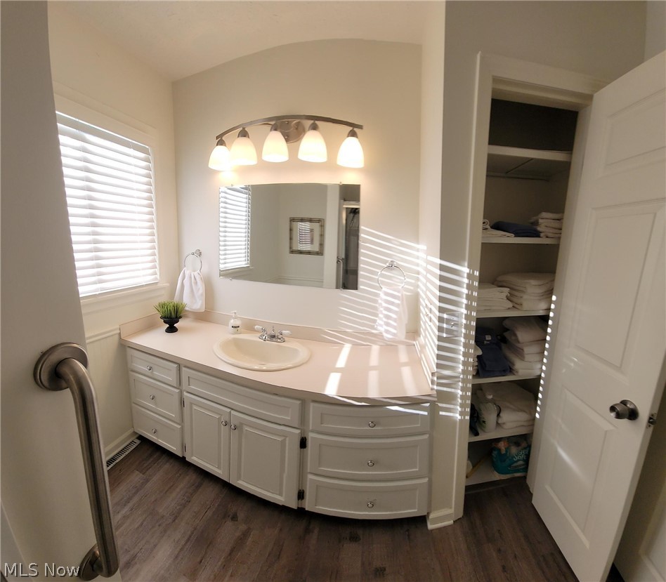 1232 Marina Drive Huron OH 44839