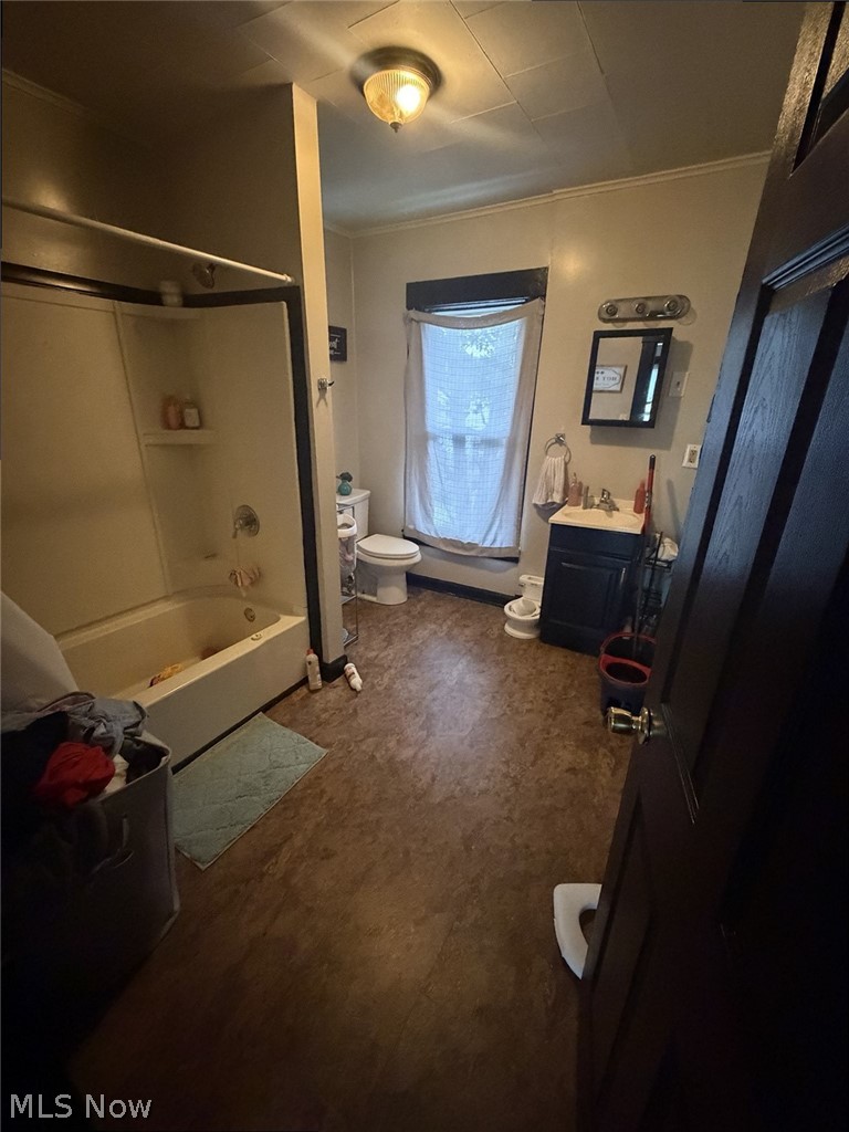 607 Adams Street Martins Ferry OH 43935